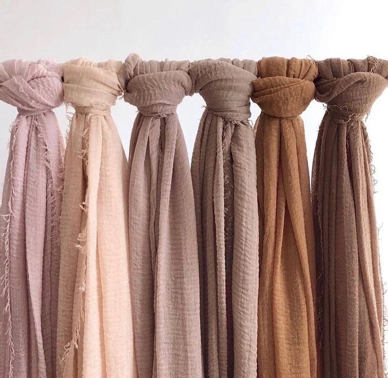Women's Minimalist Solid Color Satin Printing Shawls