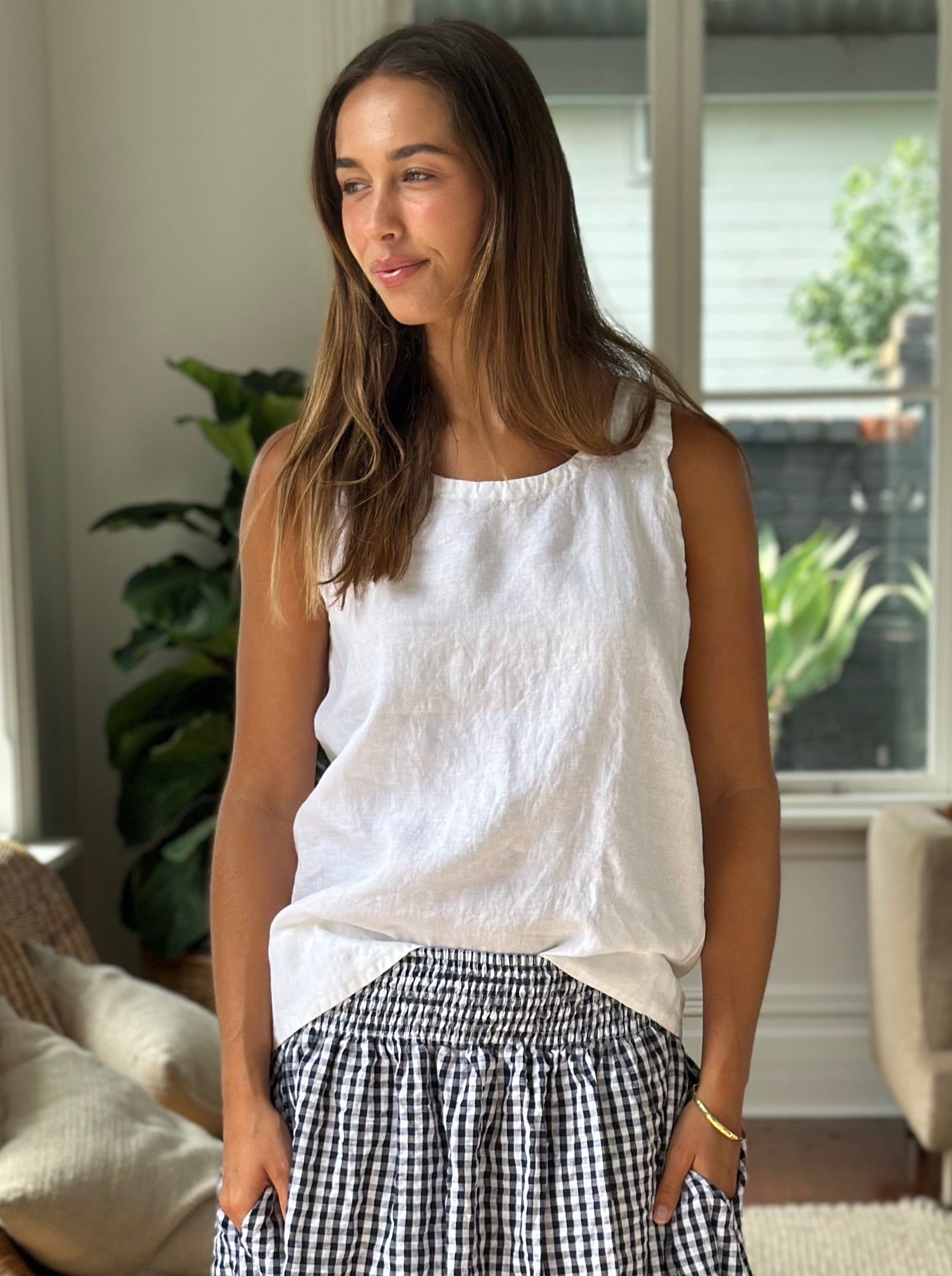 alice tank-white linen