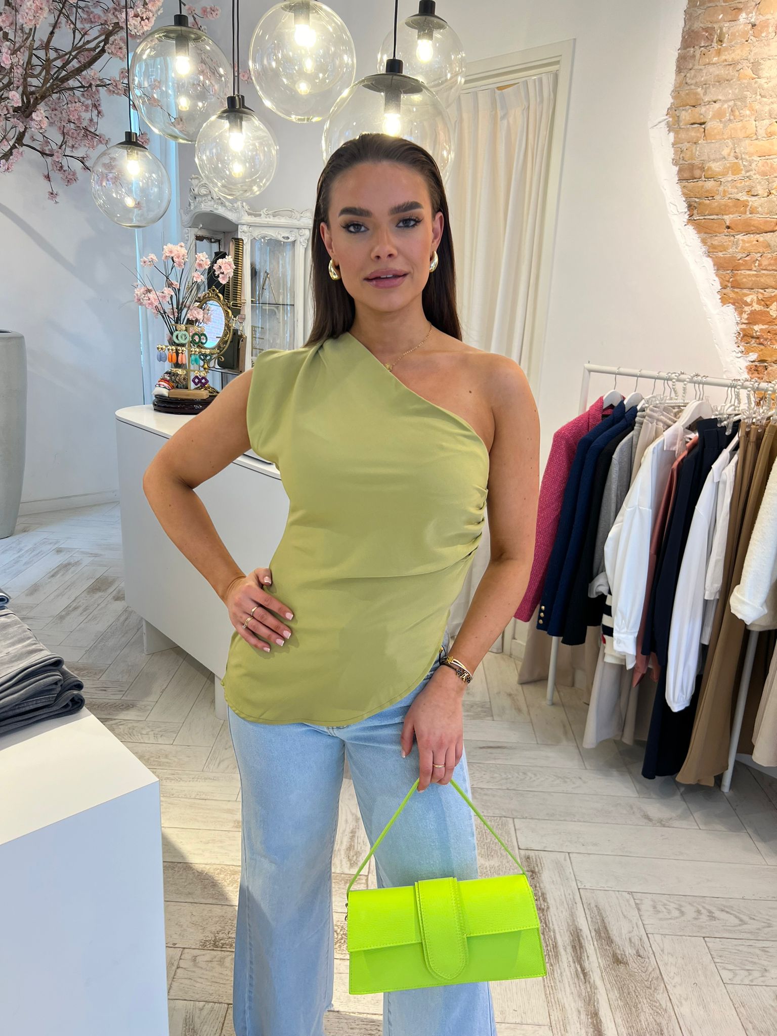 Mia one shoulder top lime