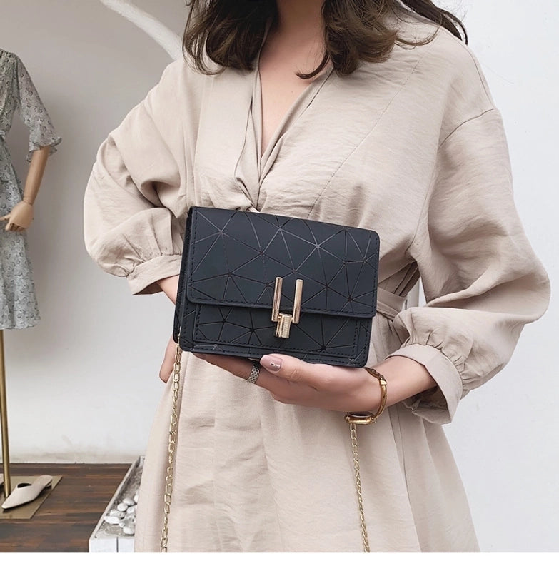 Women's Pu Leather Geometric Fashion Square Lock Clasp Crossbody Bag Chain Bag