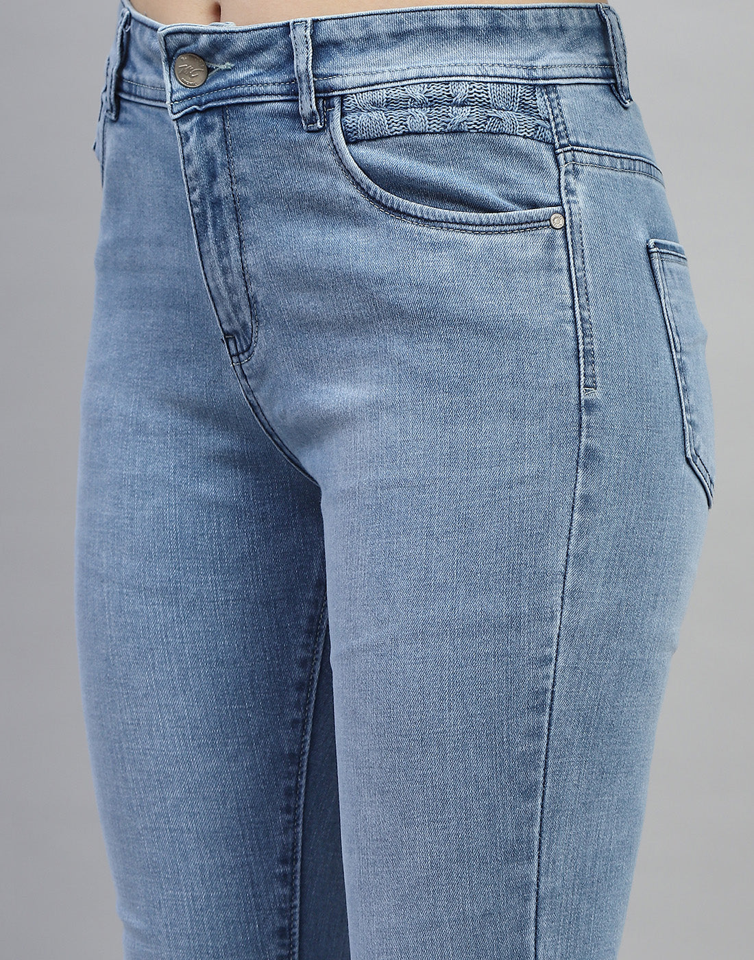 Women Blue Solid Slim Fit Denim