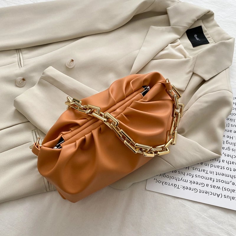 Women's Medium Pu Leather Solid Color Streetwear Cloud Shape Lock Clasp Underarm Bag