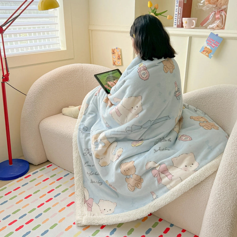 Casual Elegant Animal Heart Shape Milk Fiber Blanket Bedding