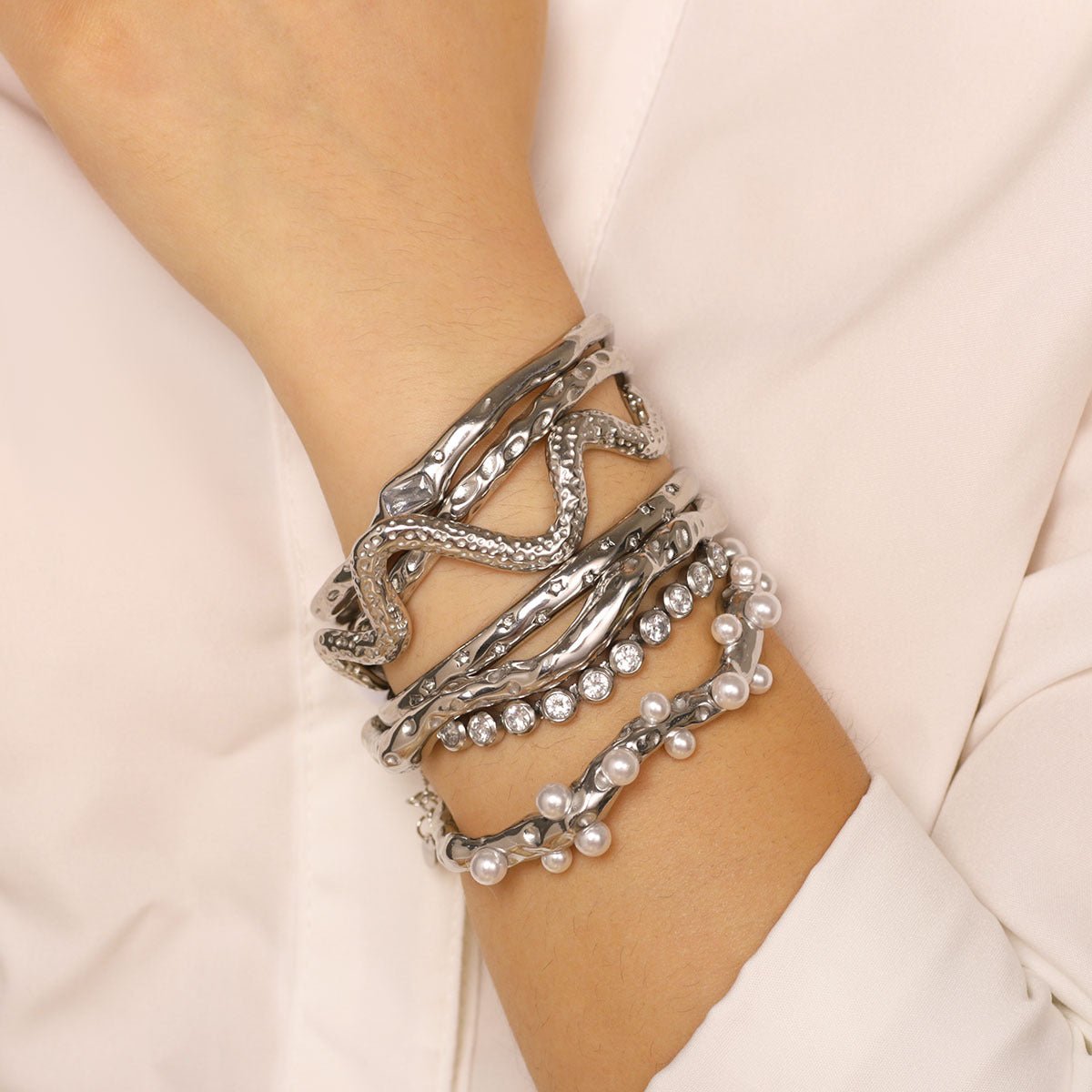 Ins Stainless Steel Zircon Pearl Bracelet C-Shaped Wave Line Open Gold-Plated Bracelet Design Female
