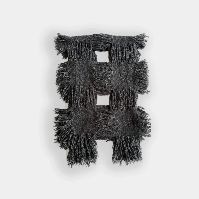Women's Elegant Minimalist Solid Color Polyester Wol Tassel Scarf