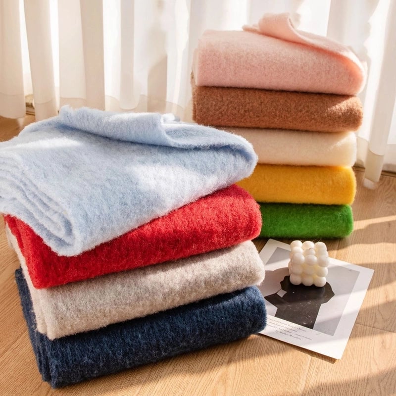 Women's Sweet Minimalist Solid Color Nylon Tassel Scarf