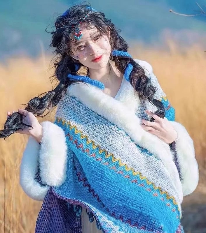 Travel Outside Knitted Shawl Ethnic Style Vintage Cape Cloak Tassel Scarf For Vacation Wear