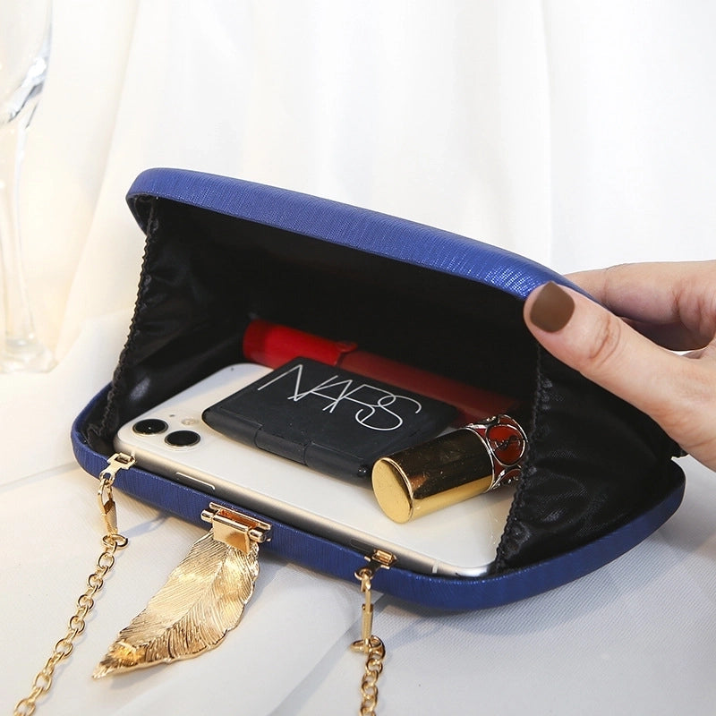 White Red Blue Pu Leather Solid Color Shell Evening Bags