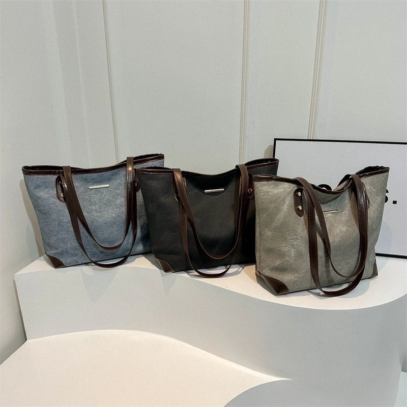 Women's Pu Leather Color Block Cute Zipper Underarm Bag