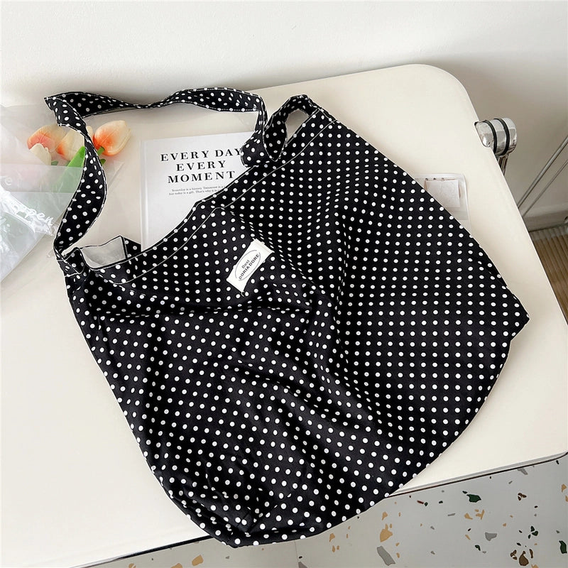 Women's Medium Polyester Floral Elegant Streetwear Square Open Underarm Bag