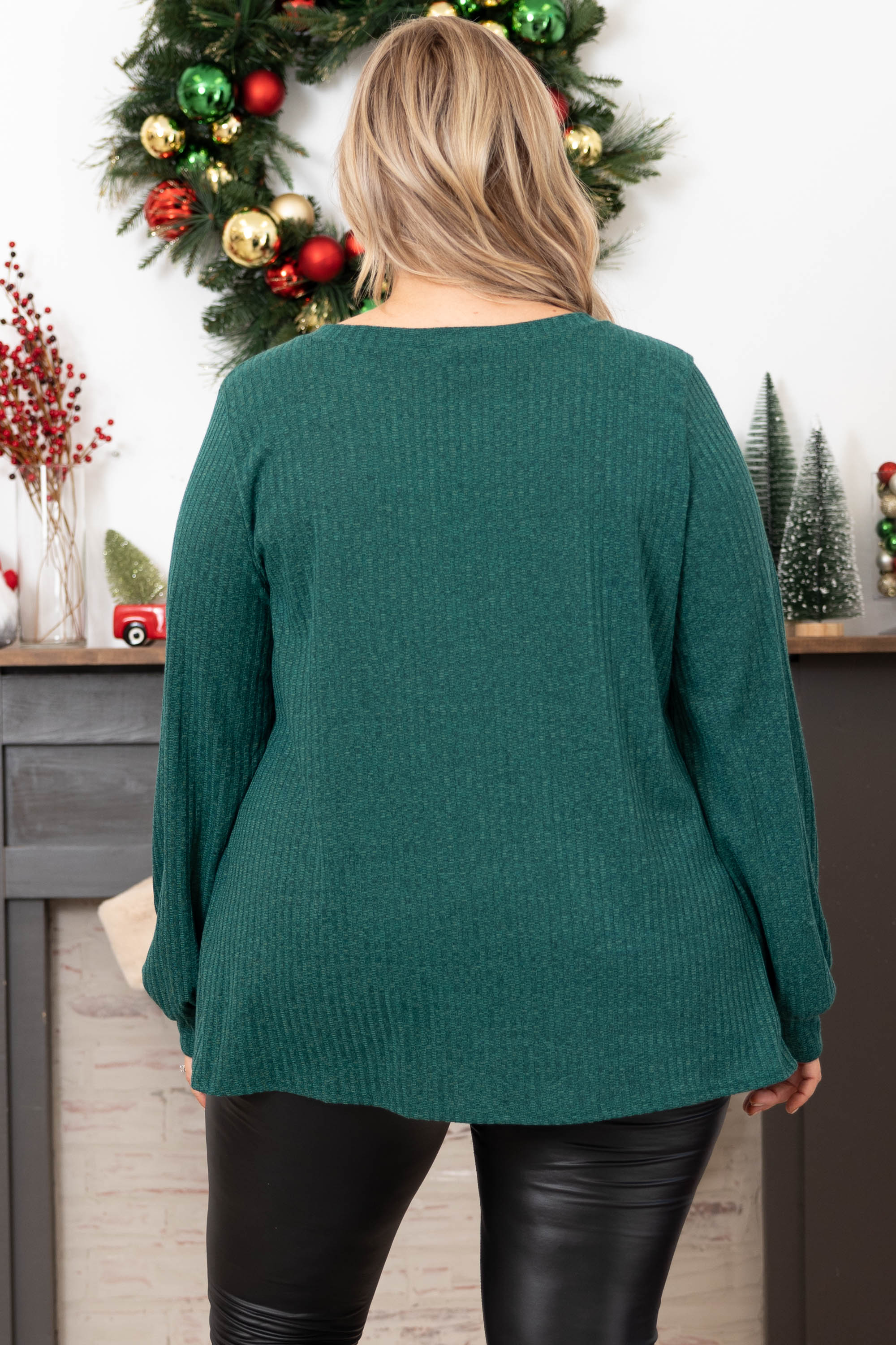 Rose In The Dark Top. Hunter Green