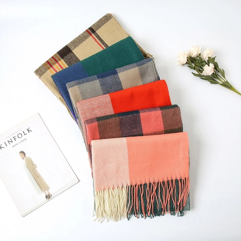 Women's Minimalist Classic Style Color Block Imitation Cashmere Scarf