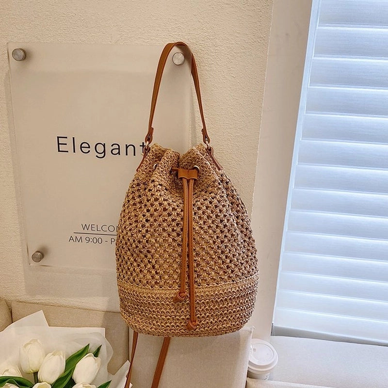 Women's Straw Solid Color Fashion Bucket String Crossbody Bag