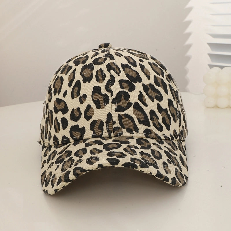 Unisex Retro Minimalist Leopard Curved Eaves Baseball Cap