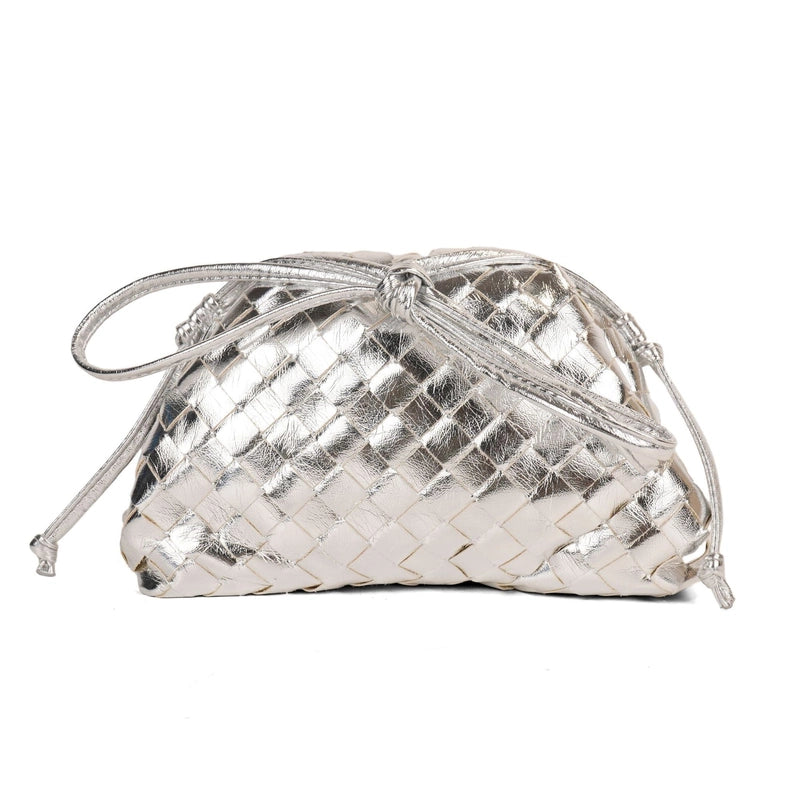 Women's Pu Leather Solid Color Classic Style Weave Cloud Shape Magnetic Buckle Crossbody Bag