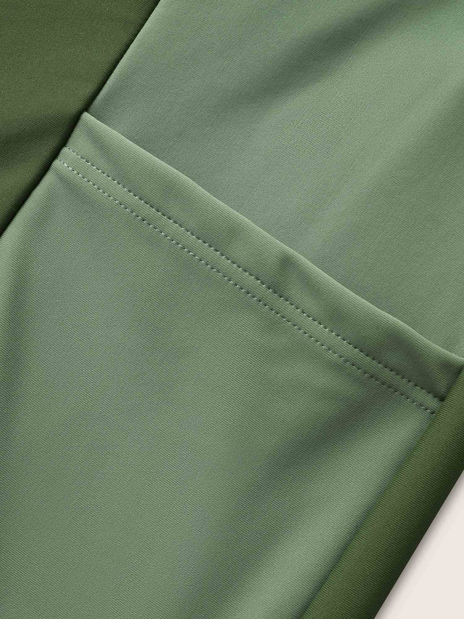 Two Tone Patched Pocket Swim Bottom