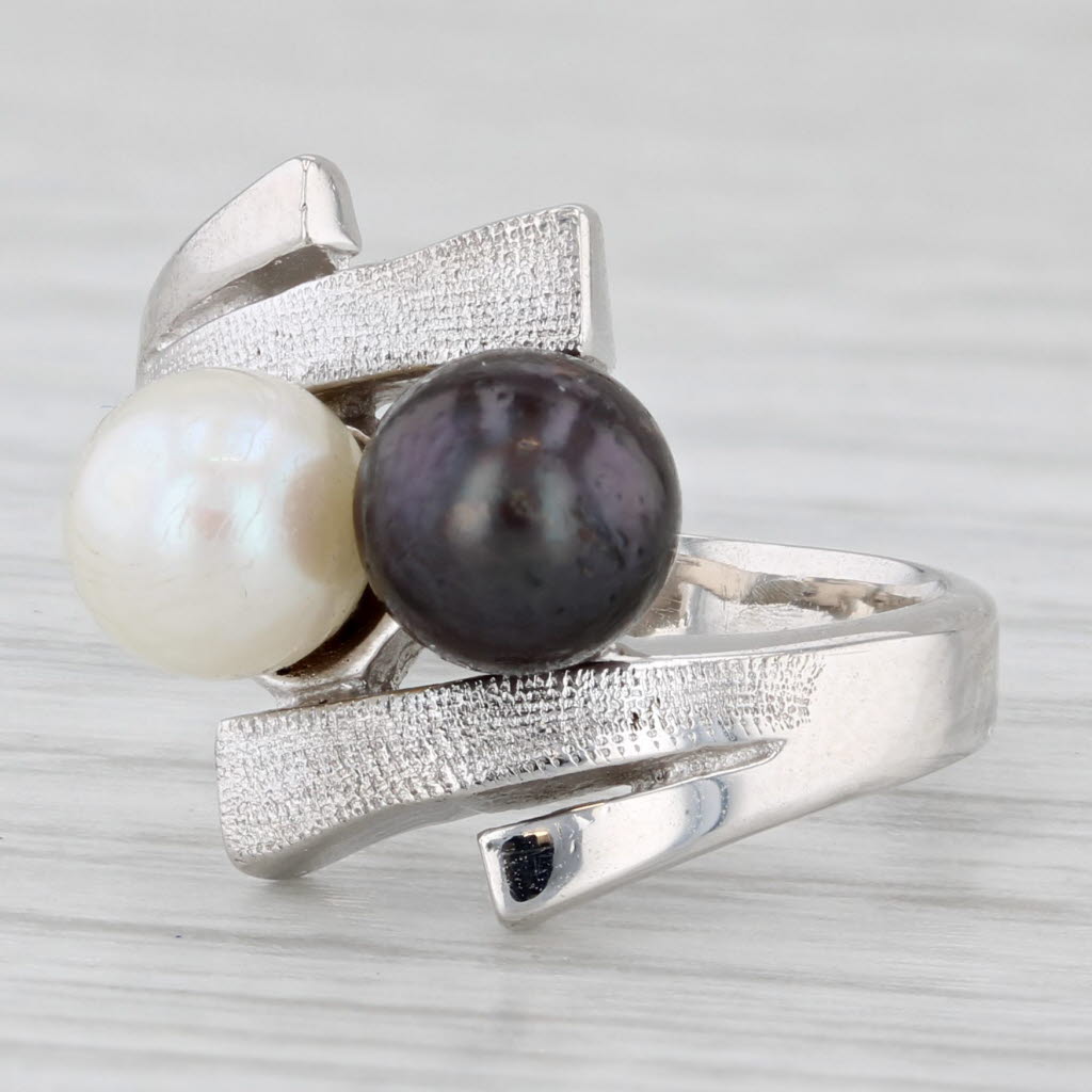 Cultured Black & White Pearl Bypass Ring 14k White Gold Size 3.5