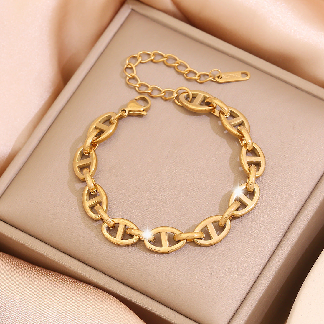 Personalized Pig Nose Bracelet Simple Chain Stainless Steel Jewelry B615