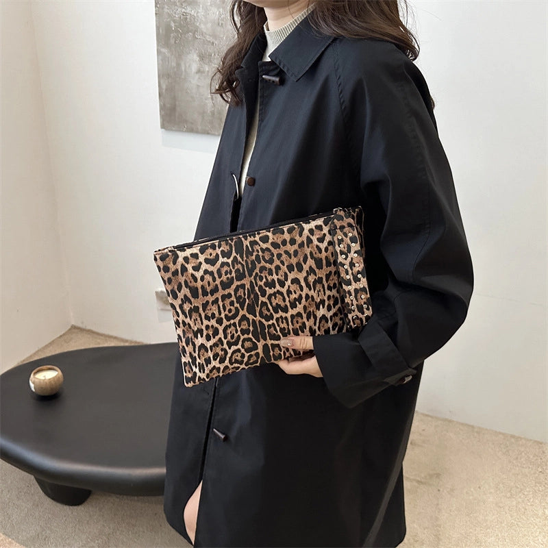Black Brown Coffee Pu Leather Leopard Sewing Thread Square Clutches