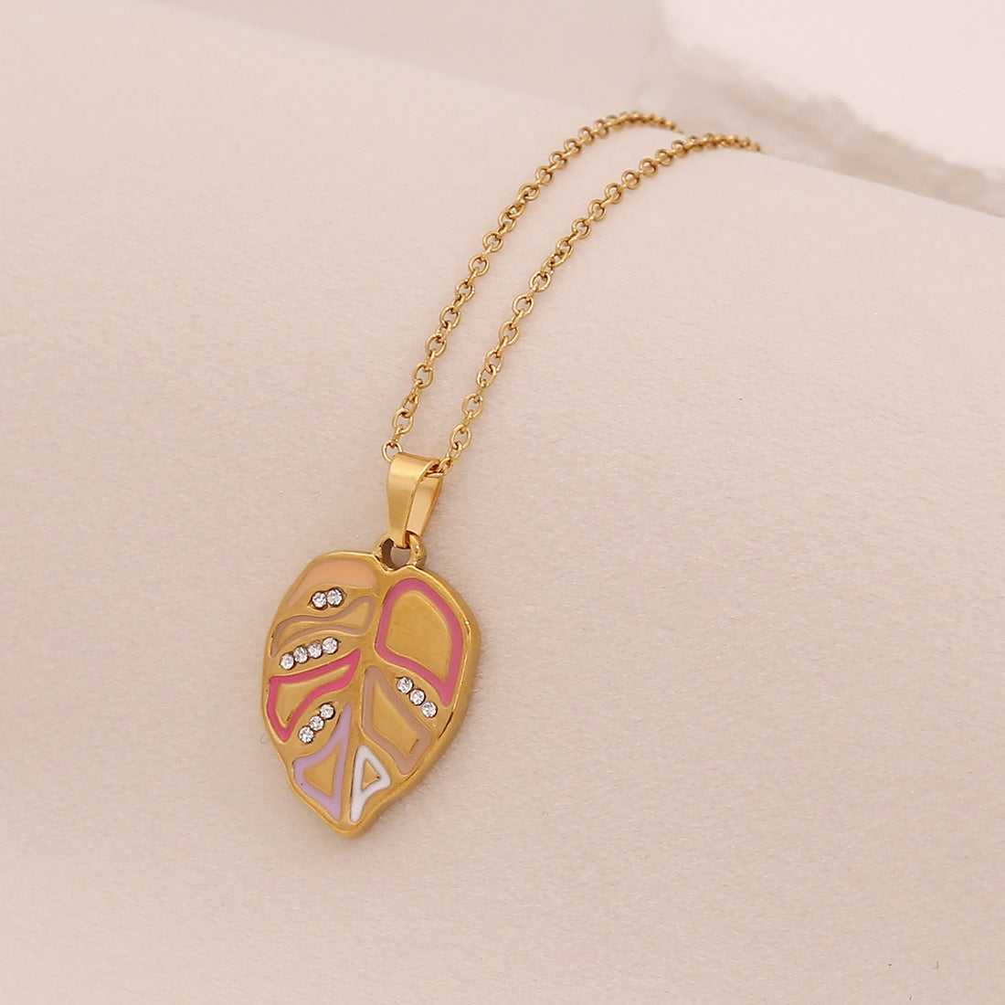 Multi-Color Oil-Dropping Leaf Pendant Necklace Fashion Stainless Steel Clavicle Chain Versatile Necklace N1538