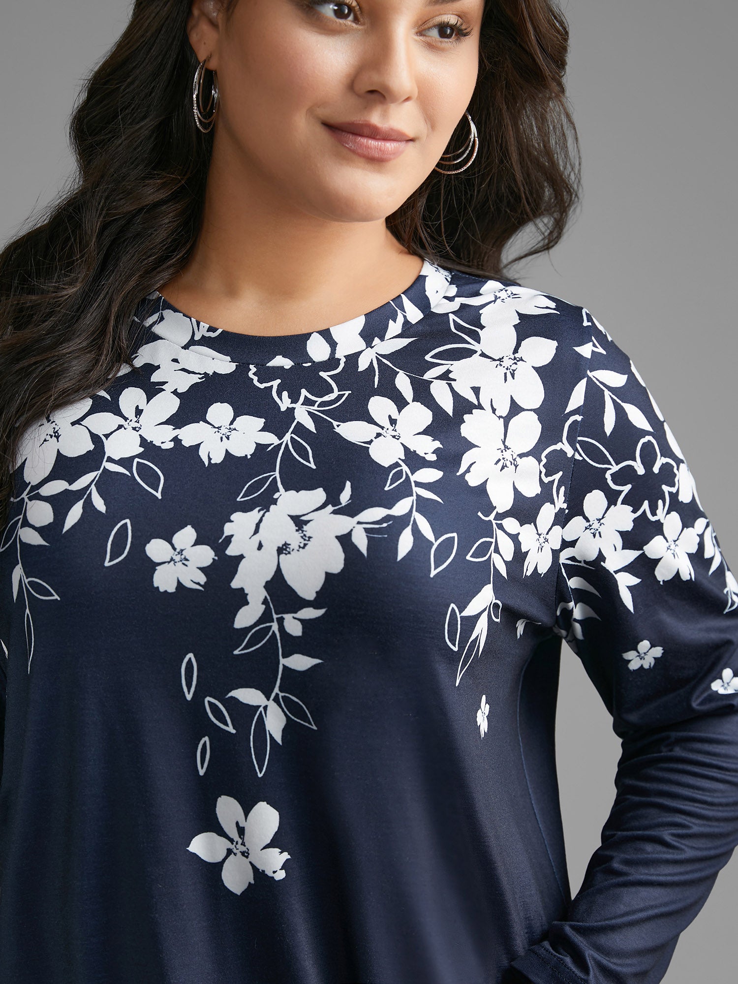 Round Neck Boho Print T-shirt