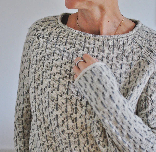 Retro Chic Raindrop Pattern Crew Neck Sweater