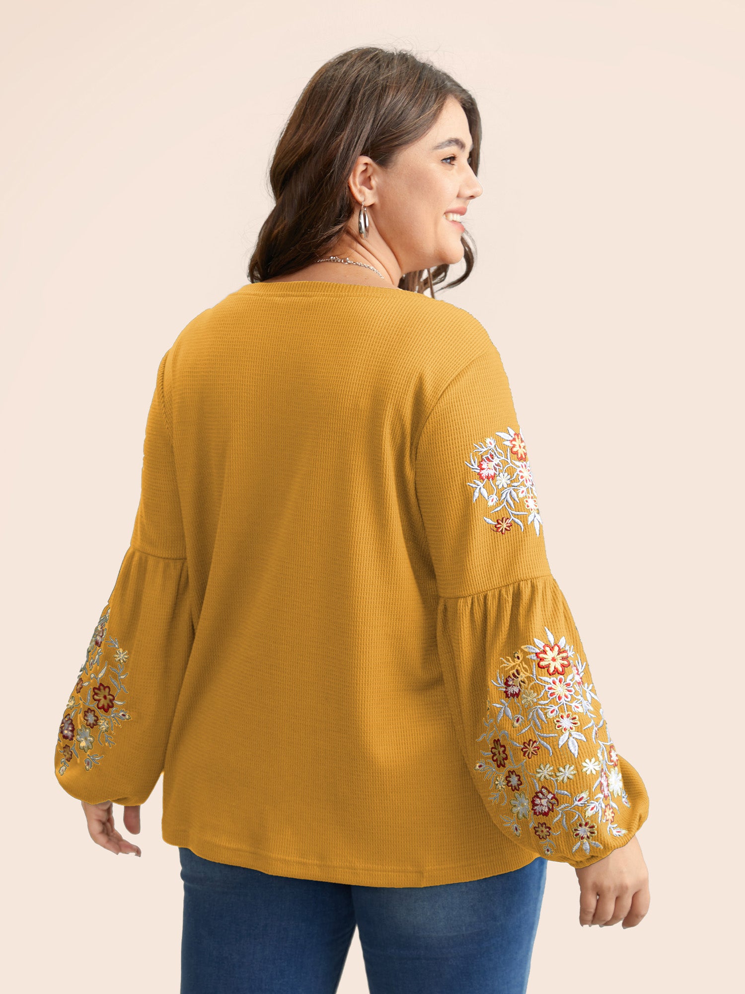 Waffle Knit Floral Embroidered Lantern Sleeve T-shirt