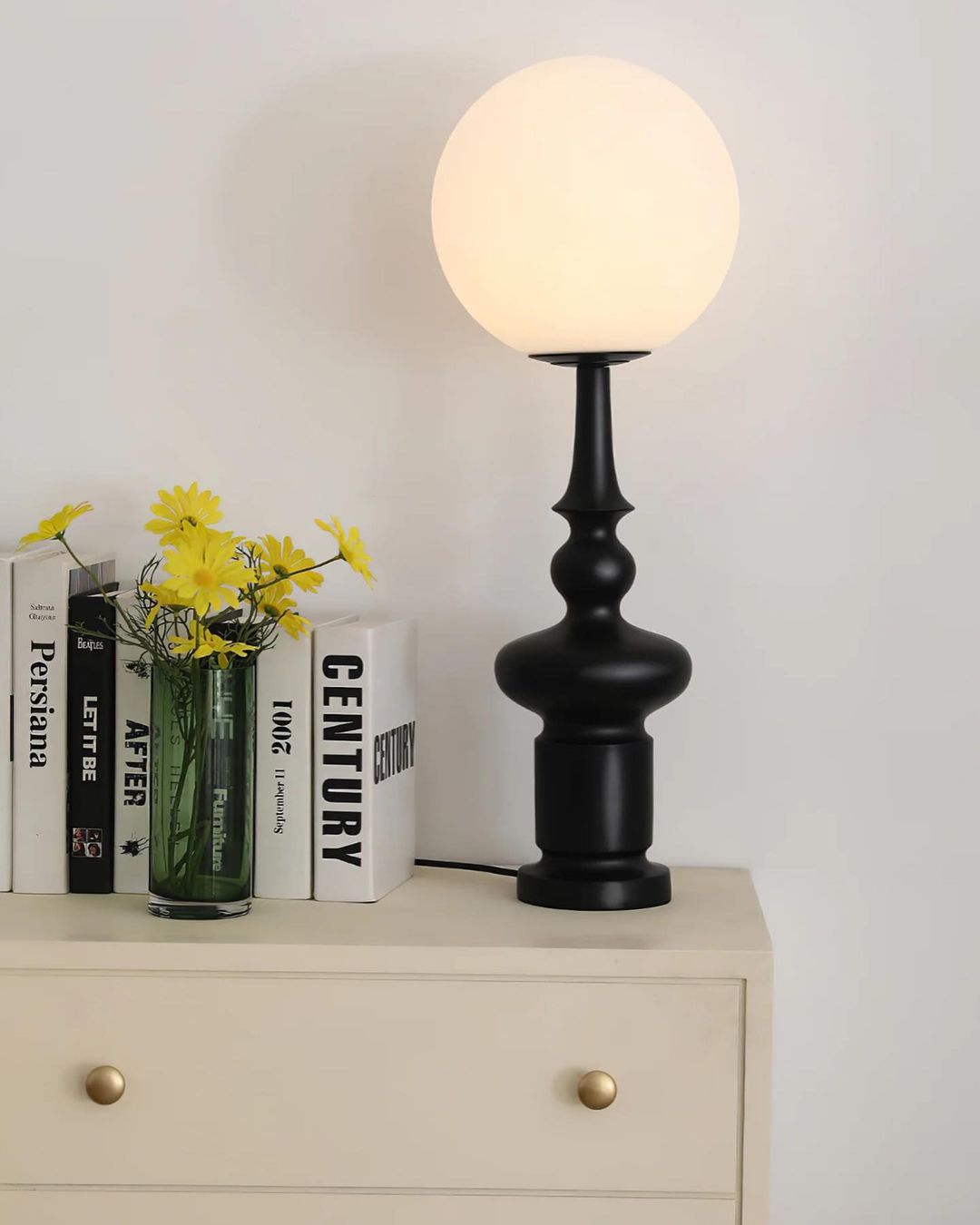 Elegant Table Lamp