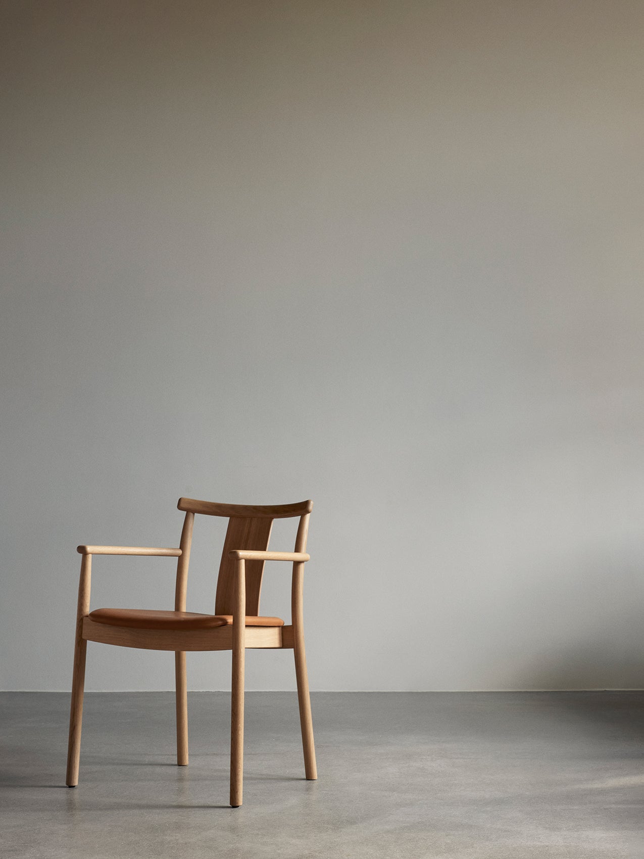 Merkur Dining Chair w/Armrests