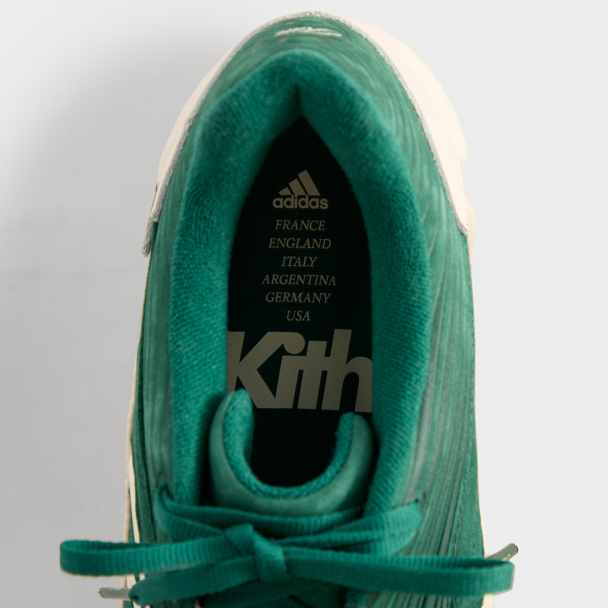 Kith for adidas Football Predator Megaride - Scarab / White