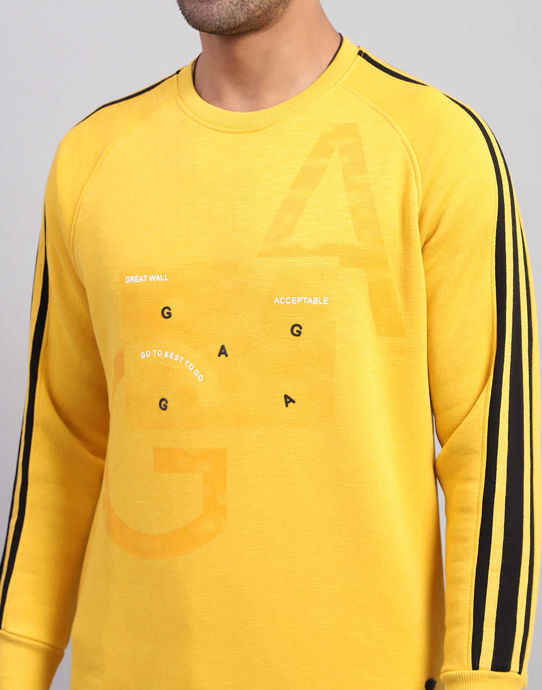 Men Yellow Printed Round Neck Full Sleeve Sweatshirt