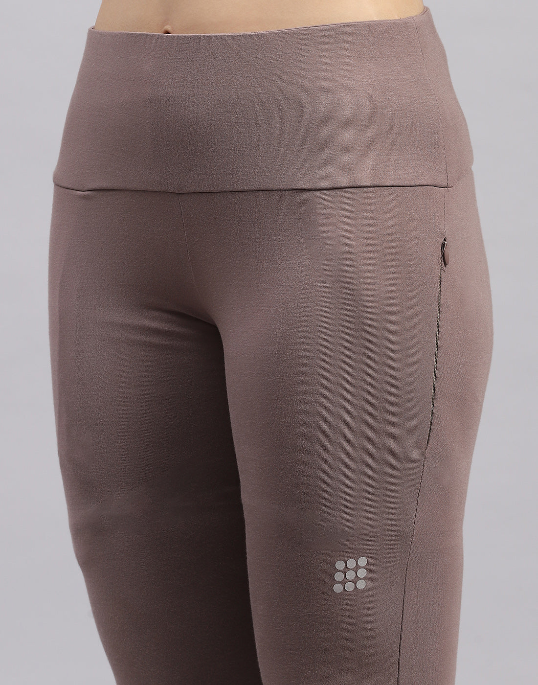 Women Brown Solid Regular Fit Yoga Pant