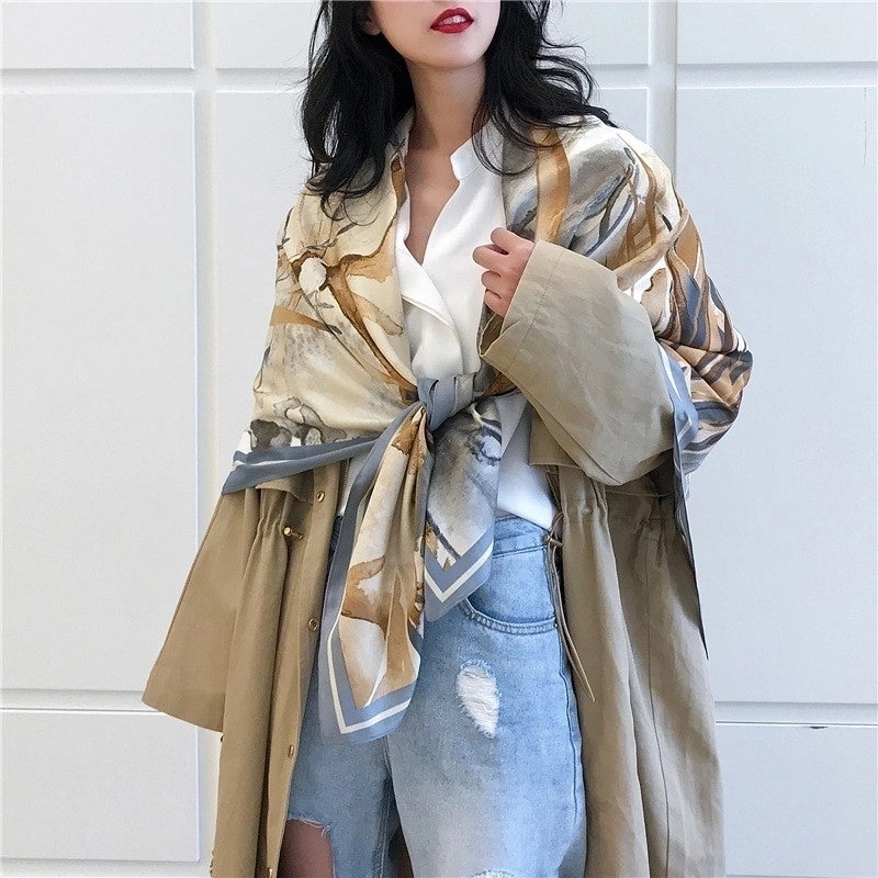 Women's Elegant Minimalist Plant Polyester Silk Scarf