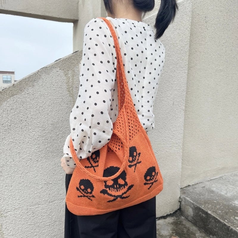 Halloween Women's Medium Polyester Solid Color Skull Cute Square Open Underarm Bag