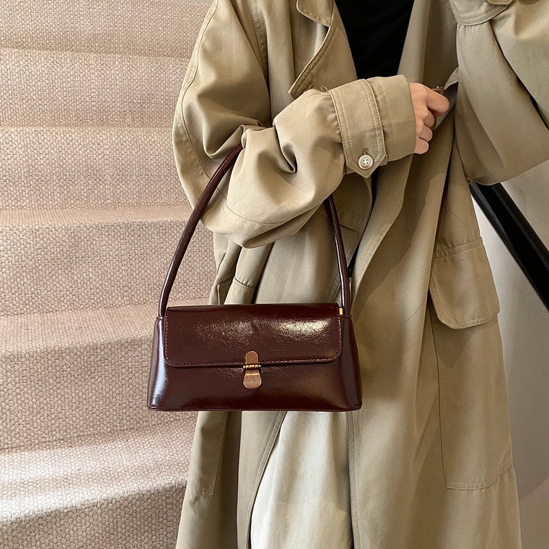 Women's Pu Leather Solid Color Classic Style Square Buckle Flip Cover Shoulder Bag