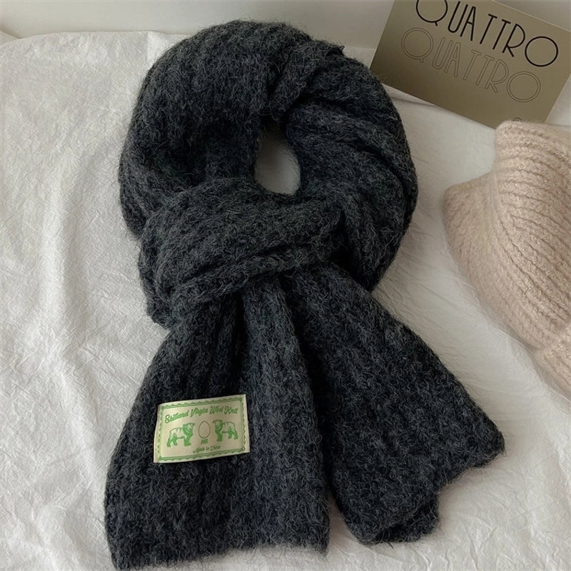 Women's Elegant Solid Color Knit Scarf
