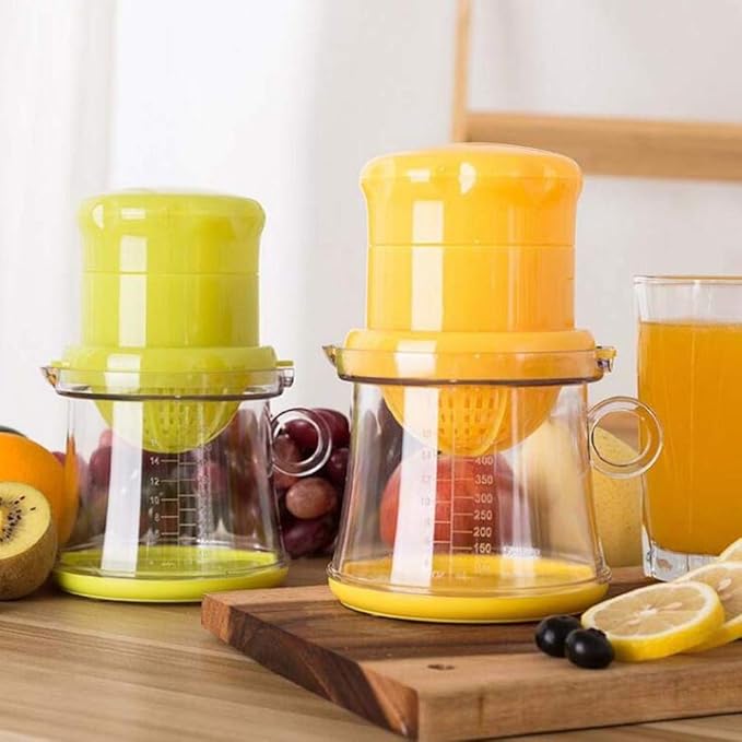 Mini Manual Juicer. Juice Extractor