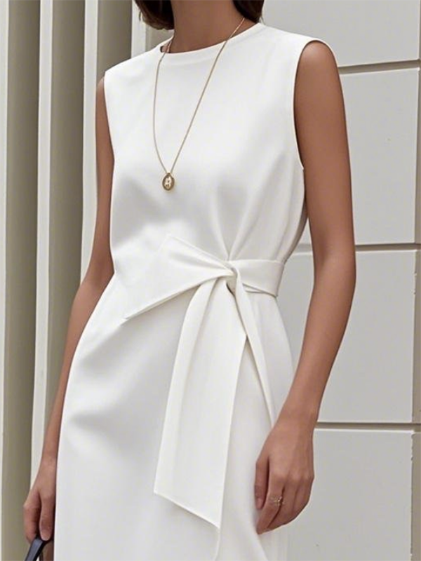 Sleeveless Solid Color Tied Waist Round-Neck Midi Dresses