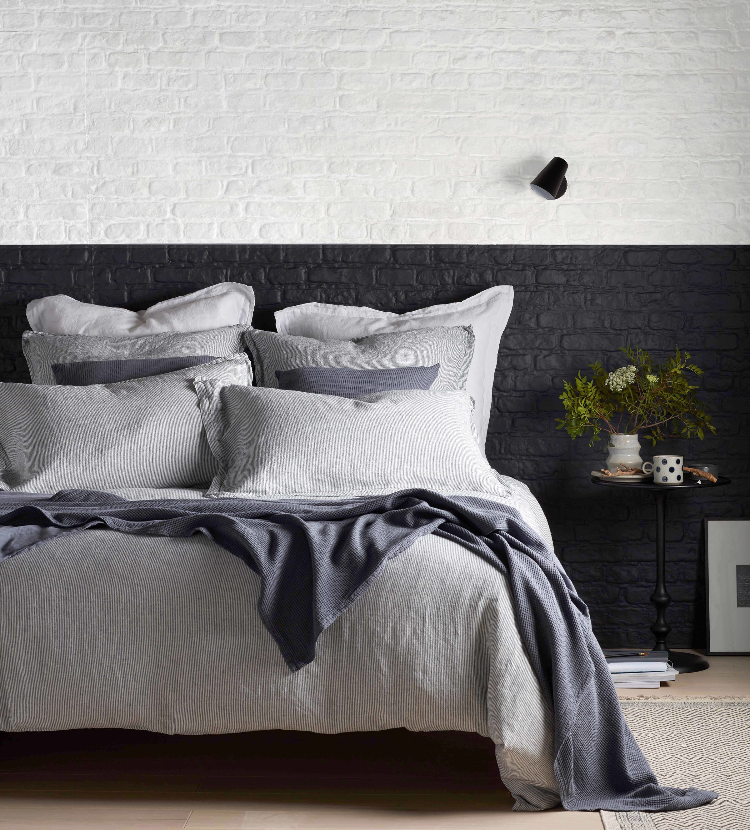 Blue Sid Stripe 100% Linen Duvet Cover