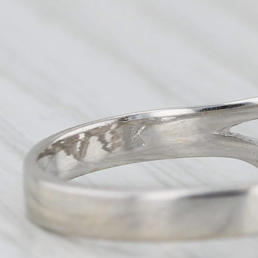 Shimmering Rayed Hearts Ring 14k White Gold Size 6.25 Stackable