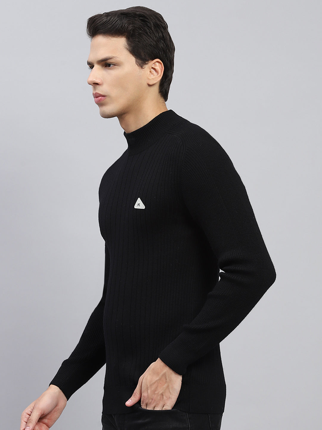 Men Black Solid High Neck Full Sleeve Pullover