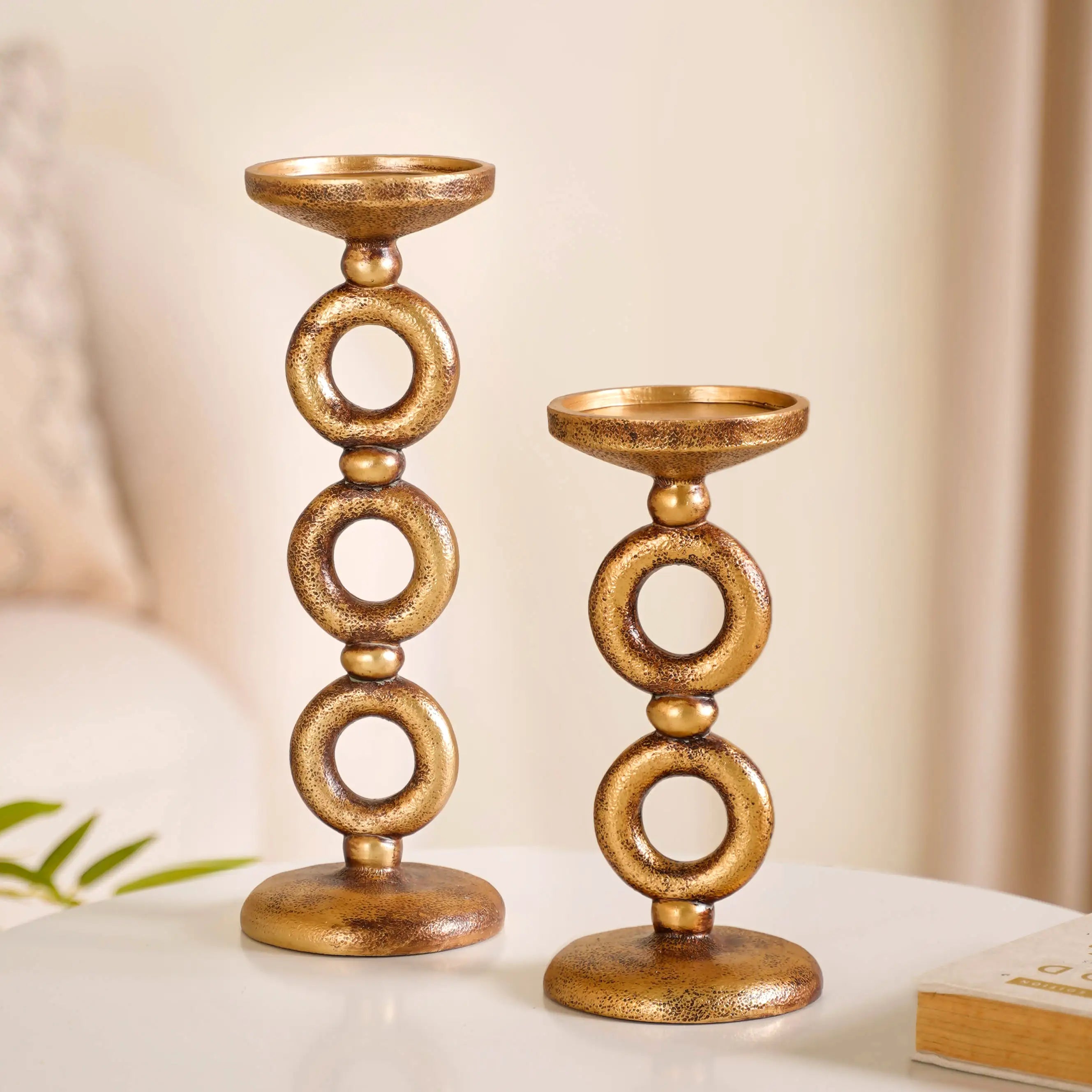 Antique Finish Rings Candle Stand Gold