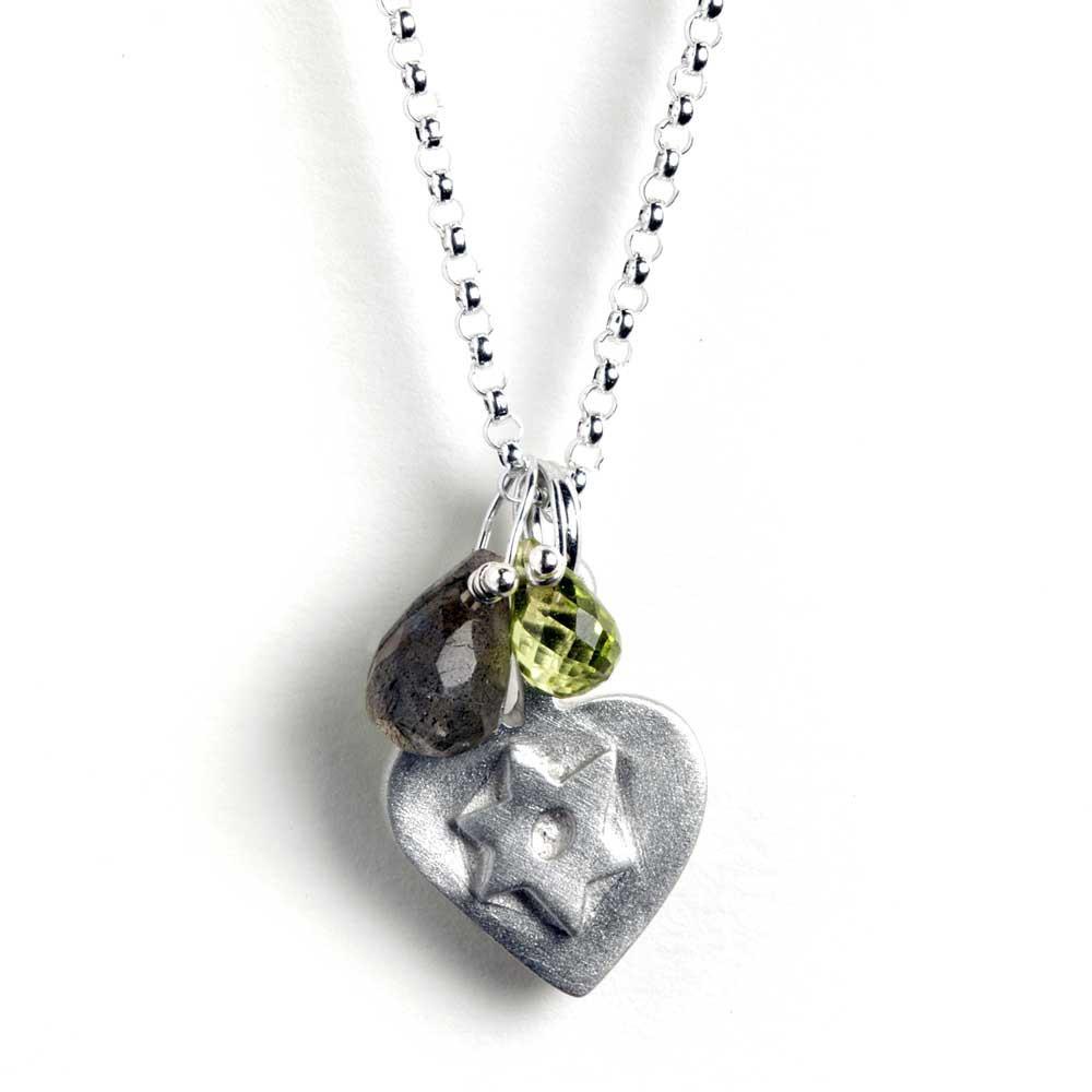 Star of David Heart Necklace With Gem