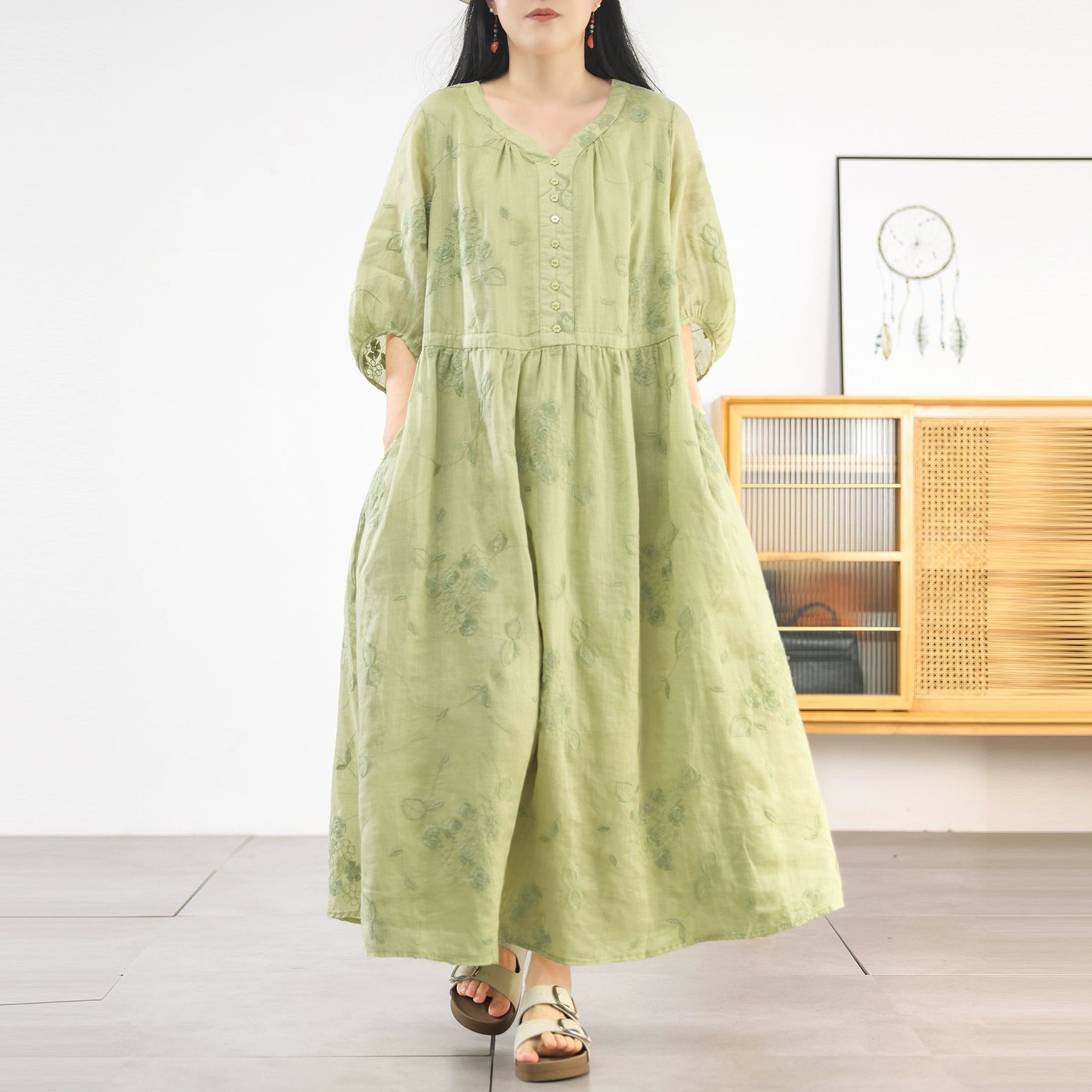 Women Summer Artsy Embroidery V-Neck 100%Ramie Dress