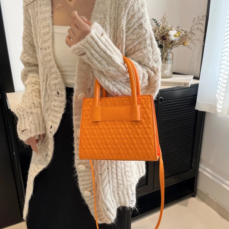 Casual Bag For Women 2024 New Minority Simple Diamond Quilted Handbag Fashion Popular Shoulder Crossbody Small Square Bag