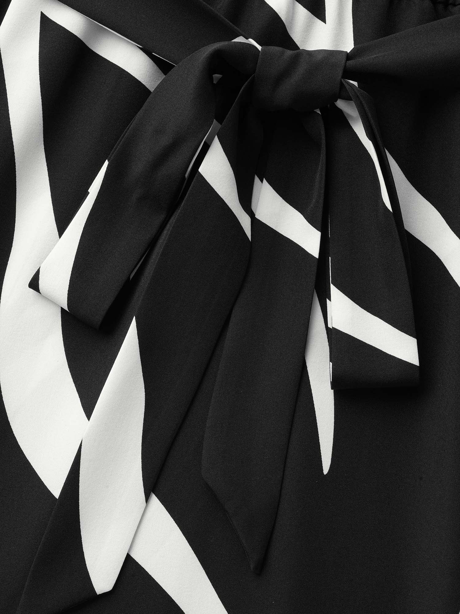 V Neck Geometric Belted Dress