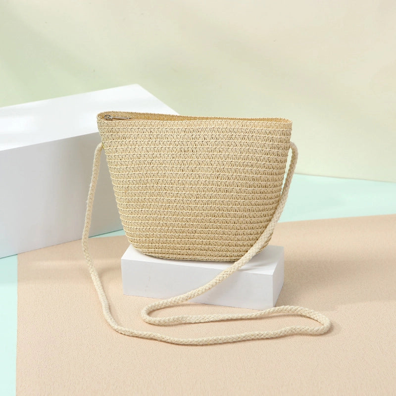 Women's Straw Solid Color Beach Weave Square Zipper Flip Cover Straw Bag