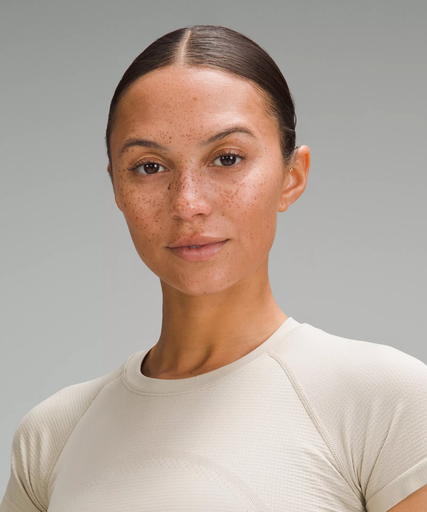 Swiftly Tech Cropped Short-Sleeve Shirt 2.0