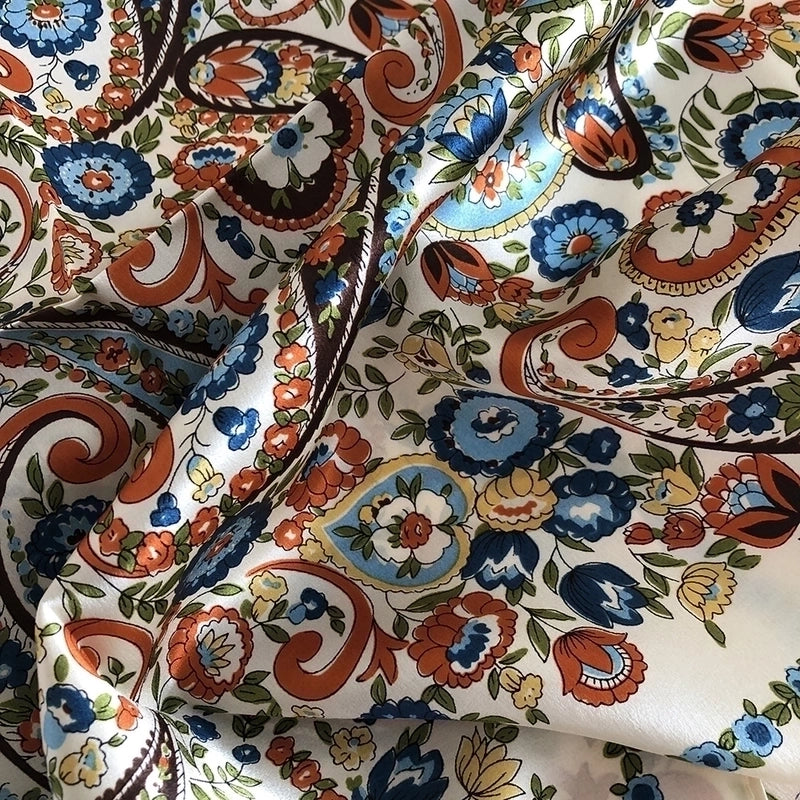 Women's Elegant Retro Printing Silk Printing Silk Scarf