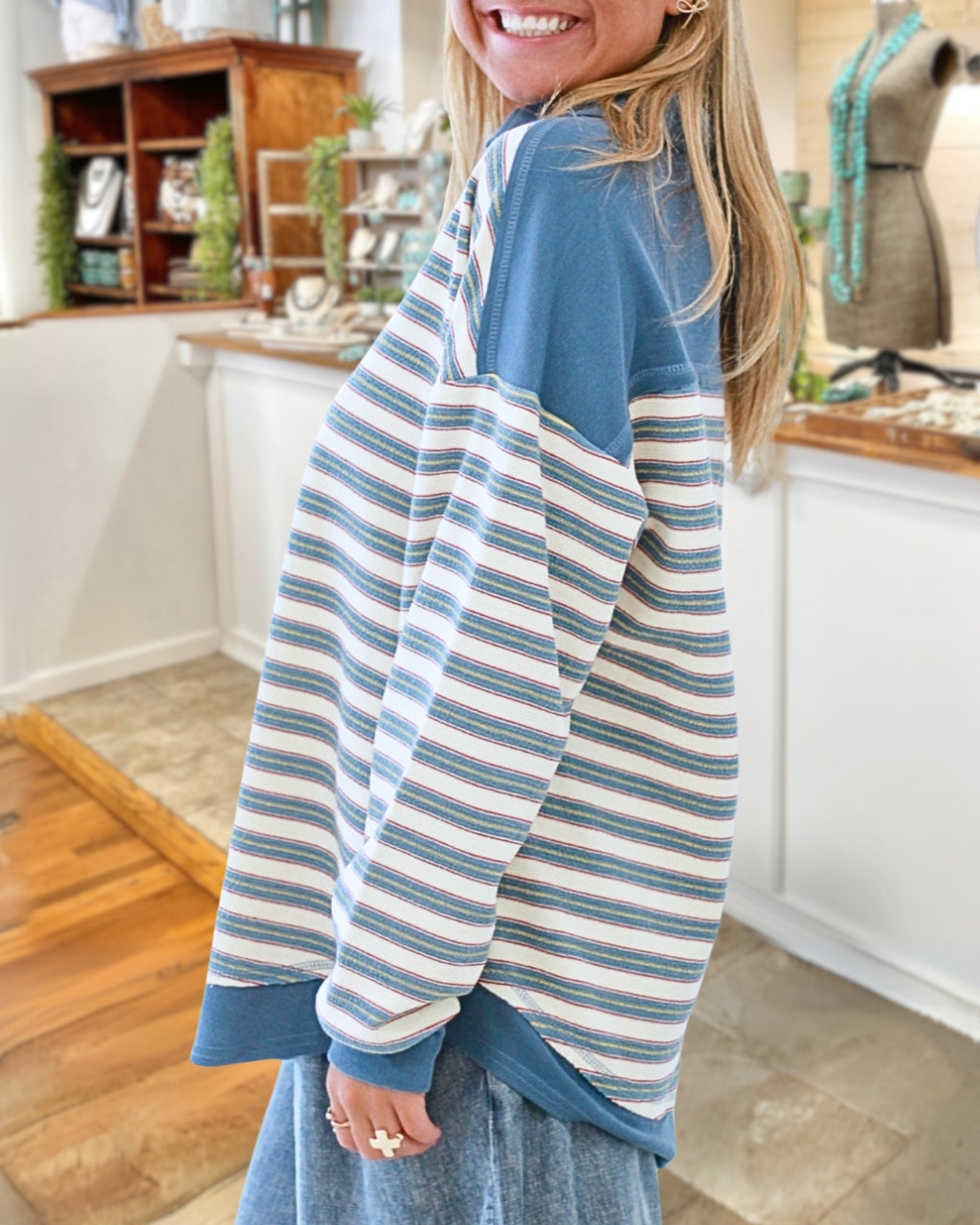 Lara Collar Stripe Pullover